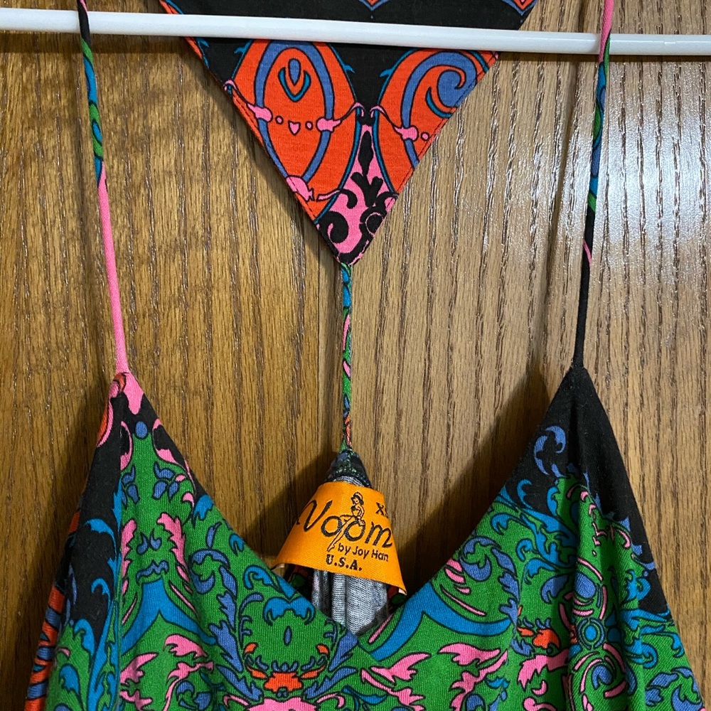 Dress - Picture 2 of 3